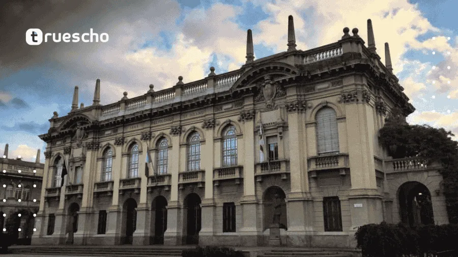 منحة البوليتكنيكو دي ميلانو